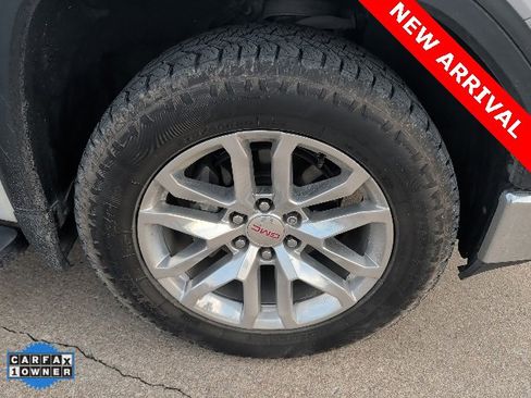 Used 2020 GMC Sierra 1500 SLT w/ SLT Premium Package image 10