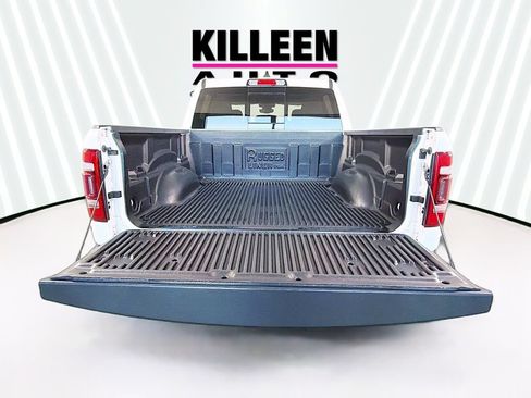 Used 2020 RAM 1500 Laramie w/ Off Road Group AWD/4WD image 28