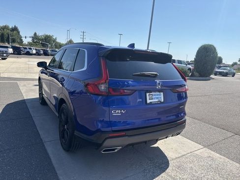Used 2023 Honda CR-V Sport Touring image 8