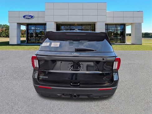 New 2026 Ford Explorer 4WD Police Interceptor image 5