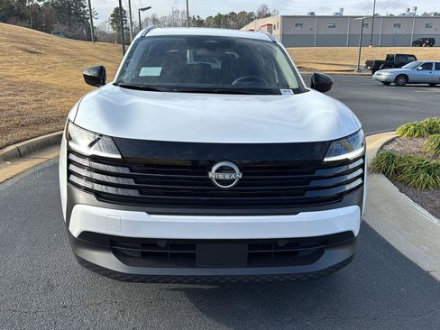 New 2026 Nissan Kicks SV w/ SV Premium Package image 7