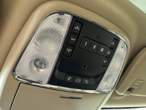Used 2019 Jeep Grand Cherokee Limited w/ Luxury Group II AWD/4WD image 26