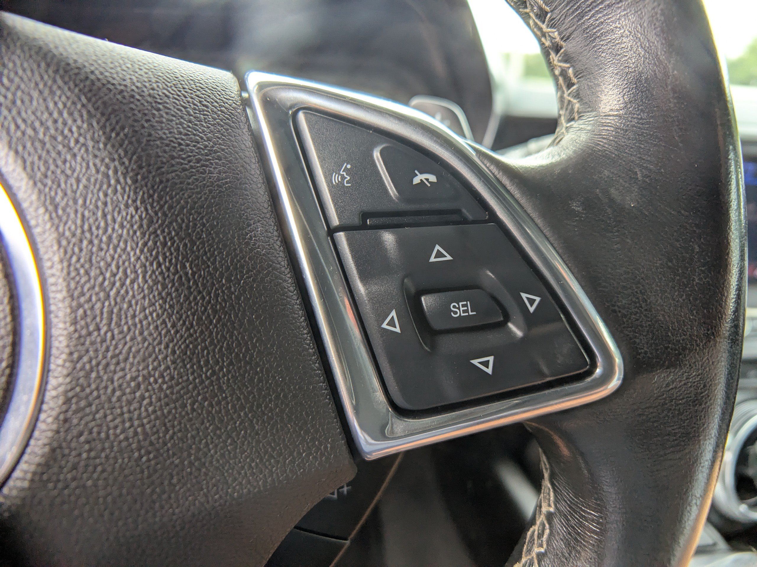 Used 2024 Chevrolet Camaro LT RWD image 24