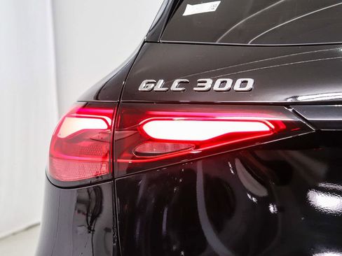 Certified 2026 Mercedes-Benz GLC 300 image 11