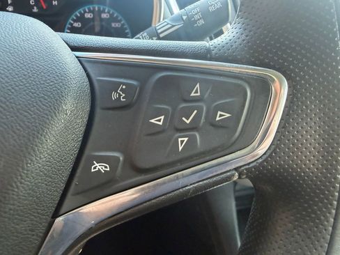 Used 2021 Chevrolet Equinox LS AWD/4WD image 23