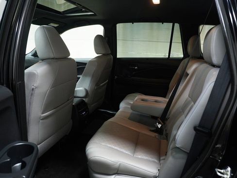 Used 2019 Honda Passport Touring image 13