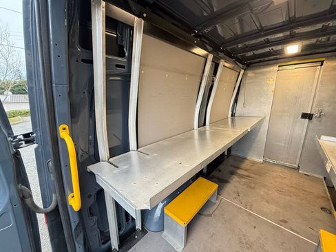 Used 2019 Mercedes-Benz Sprinter 144 image 28