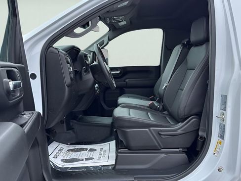 Used 2025 Chevrolet Silverado 2500 W/T w/ WT Convenience Package image 18