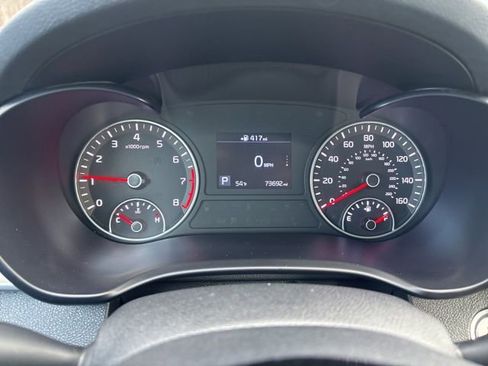 Used 2019 Kia Optima S image 11