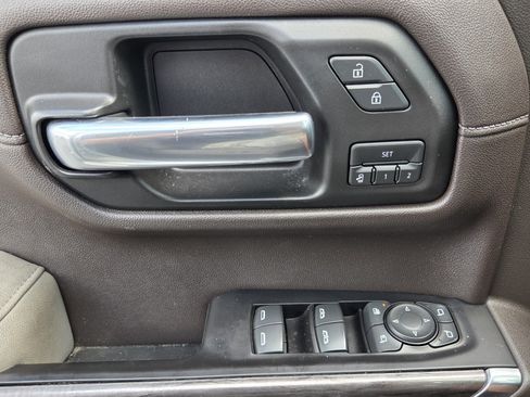 Used 2019 Chevrolet Silverado 1500 LTZ w/ LTZ Plus Package AWD/4WD image 13