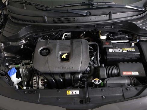 Used 2022 Kia Soul LX FWD image 17