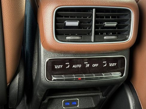New 2025 Mercedes-Benz GLS 450 4MATIC image 25