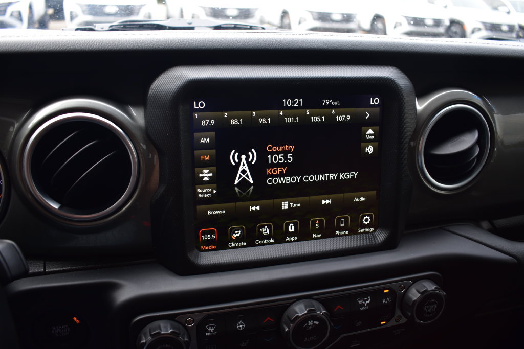 Used 2023 Jeep Wrangler Unlimited Sahara w/ Cold Weather Group AWD/4WD image 49