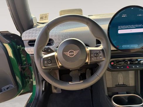 Used 2025 MINI Cooper S FWD image 12