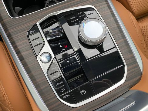 Certified 2024 BMW X5 xDrive40i w/ Executive Package image 19