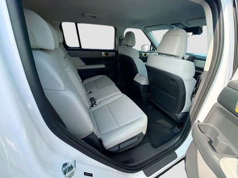 New 2026 Hyundai Santa Fe SEL FWD image 19