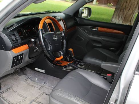 Used 2007 Lexus GX 470 AWD/4WD image 7