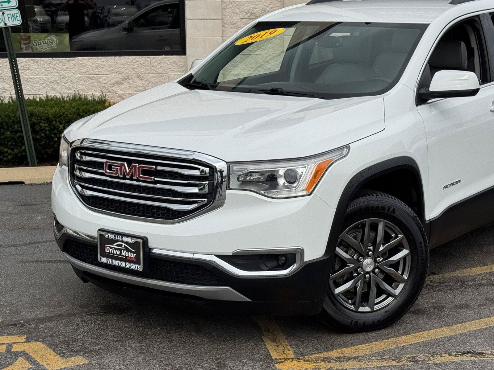 Used 2019 GMC Acadia SLT FWD image 3