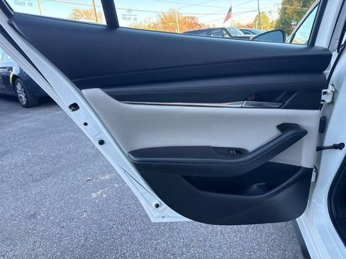 Used 2019 MAZDA MAZDA3 Sedan w/ Select Package image 13