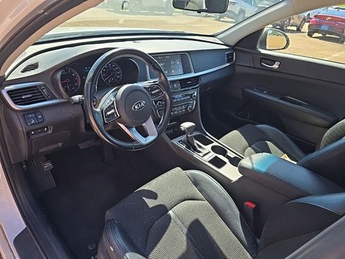 Used 2020 Kia Optima S FWD image 7