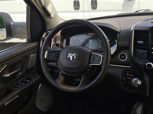 Used 2026 RAM 1500 Limited w/ Off Road Group AWD/4WD image 18