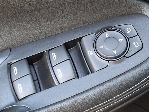 Used 2023 Buick Encore GX Preferred FWD image 18
