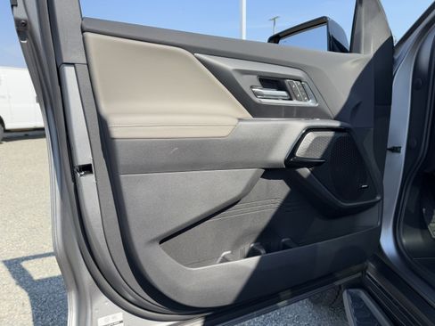 New 2026 Chevrolet Silverado EV Trail Boss image 9