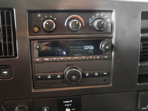 Used 2024 GMC Savana 2500 w/ Driver Convenience Package RWD image 27