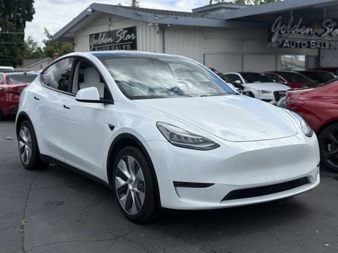 Used 2020 Tesla Model Y Long Range AWD/4WD image 4
