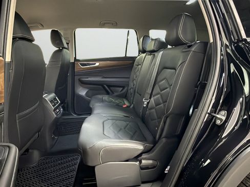 New 2026 Volkswagen Atlas SE AWD/4WD image 29