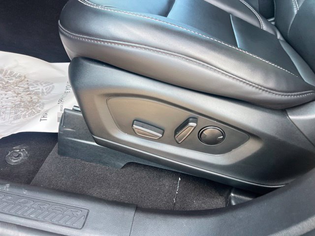 Certified 2023 Ford Explorer XLT w/ Equipment Group 202A AWD/4WD image 17