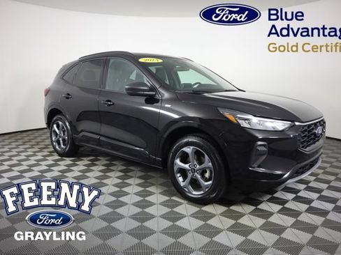 Certified 2024 Ford Escape ST-Line AWD/4WD image 1