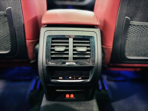 Used 2023 BMW X4 xDrive30i w/ Premium Package image 32