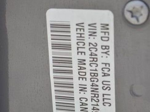 Used 2022 Chrysler Pacifica Touring-L FWD image 15