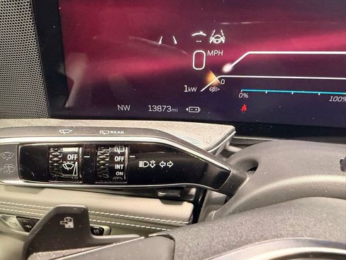 Used 2026 Cadillac Escalade IQL Sport 1 image 33