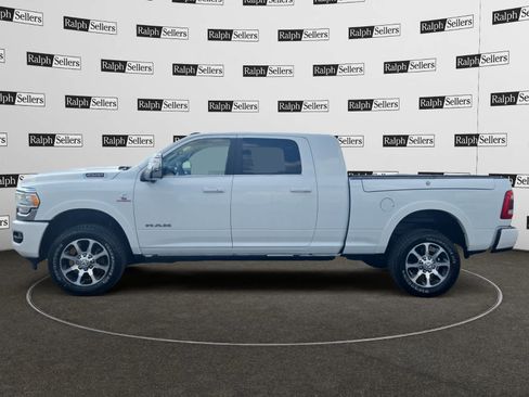 Used 2024 RAM 2500 Limited w/ Towing Technology Group AWD/4WD image 3