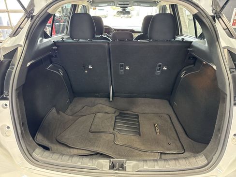 Certified 2024 Nissan Kicks SV FWD image 39
