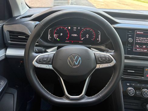 Used 2023 Volkswagen Taos SEL AWD/4WD image 33