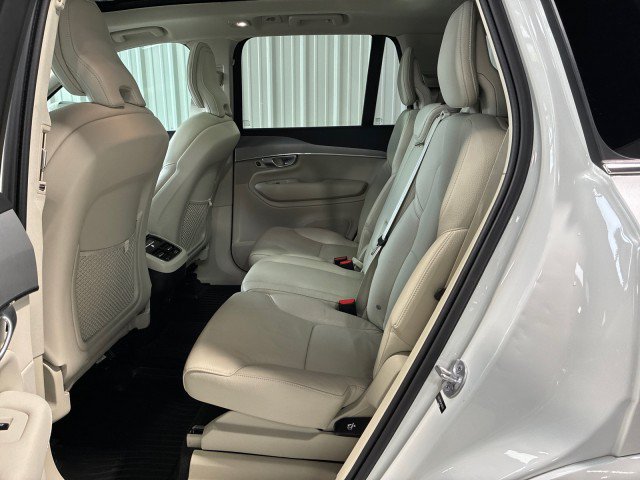 Used 2024 Volvo XC90 B5 Core w/ Protection Package Premier AWD/4WD image 15
