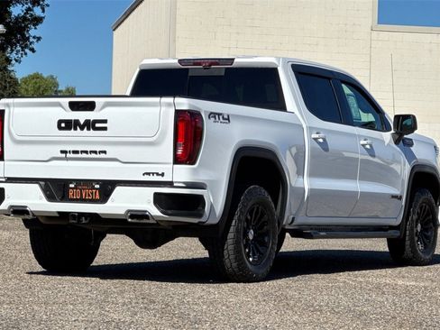 Used 2021 GMC Sierra 1500 AT4 w/ Off-Road Performance Package image 4