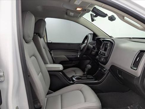 Used 2019 Chevrolet Colorado W/T w/ WT Convenience Package RWD image 21