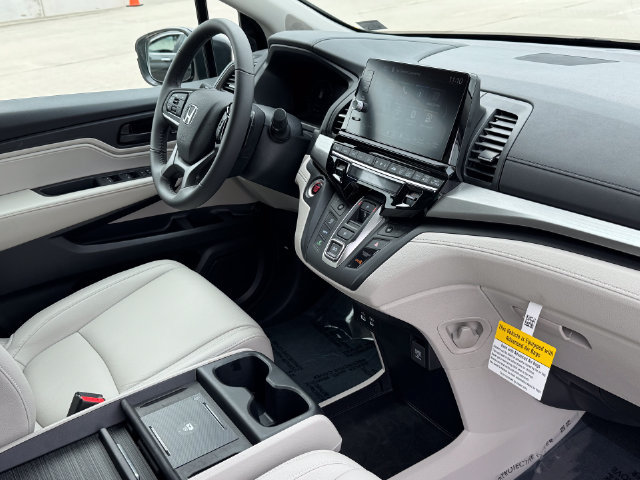 Certified 2026 Honda Odyssey EX-L image 10
