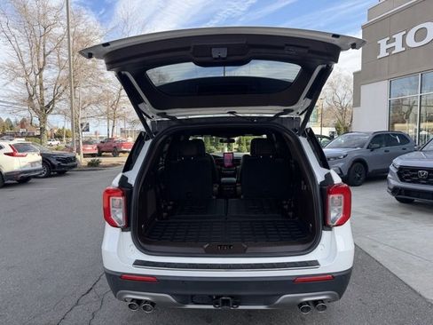 Used 2023 Ford Explorer King Ranch w/ Technology Package image 27