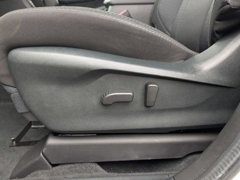 Certified 2025 Subaru Ascent Premium image 19