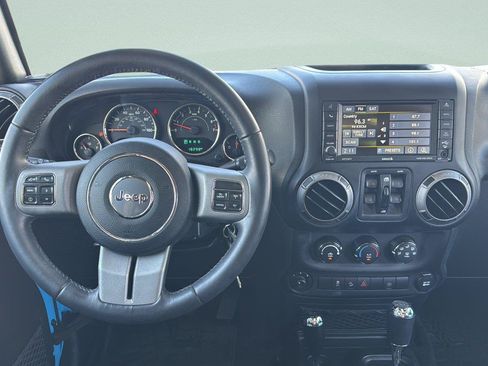 Used 2017 Jeep Wrangler Unlimited Sport AWD/4WD image 10
