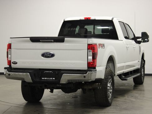 Used 2019 Ford F250 Lariat w/ Tow Technology Bundle image 8