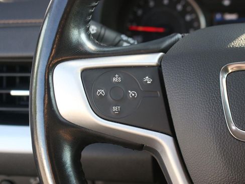 Used 2020 GMC Terrain SLE FWD image 19