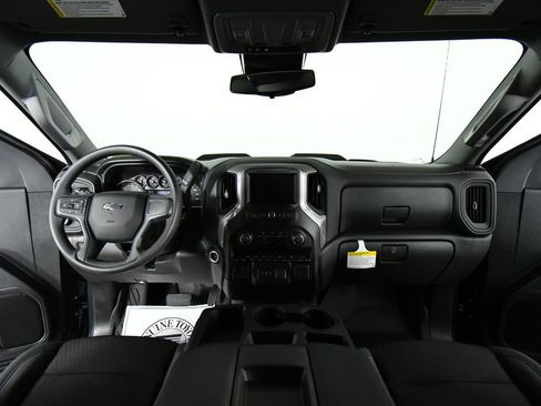 New 2026 Chevrolet Silverado 1500 Custom Trail Boss AWD/4WD image 18