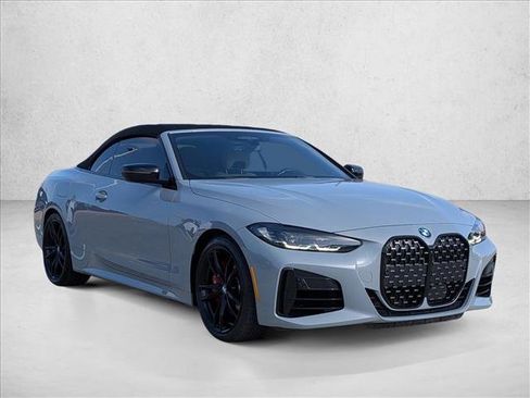 Used 2023 BMW M440i M440i w/ Premium Package image 3