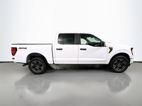 Used 2024 Ford F150 STX image 3